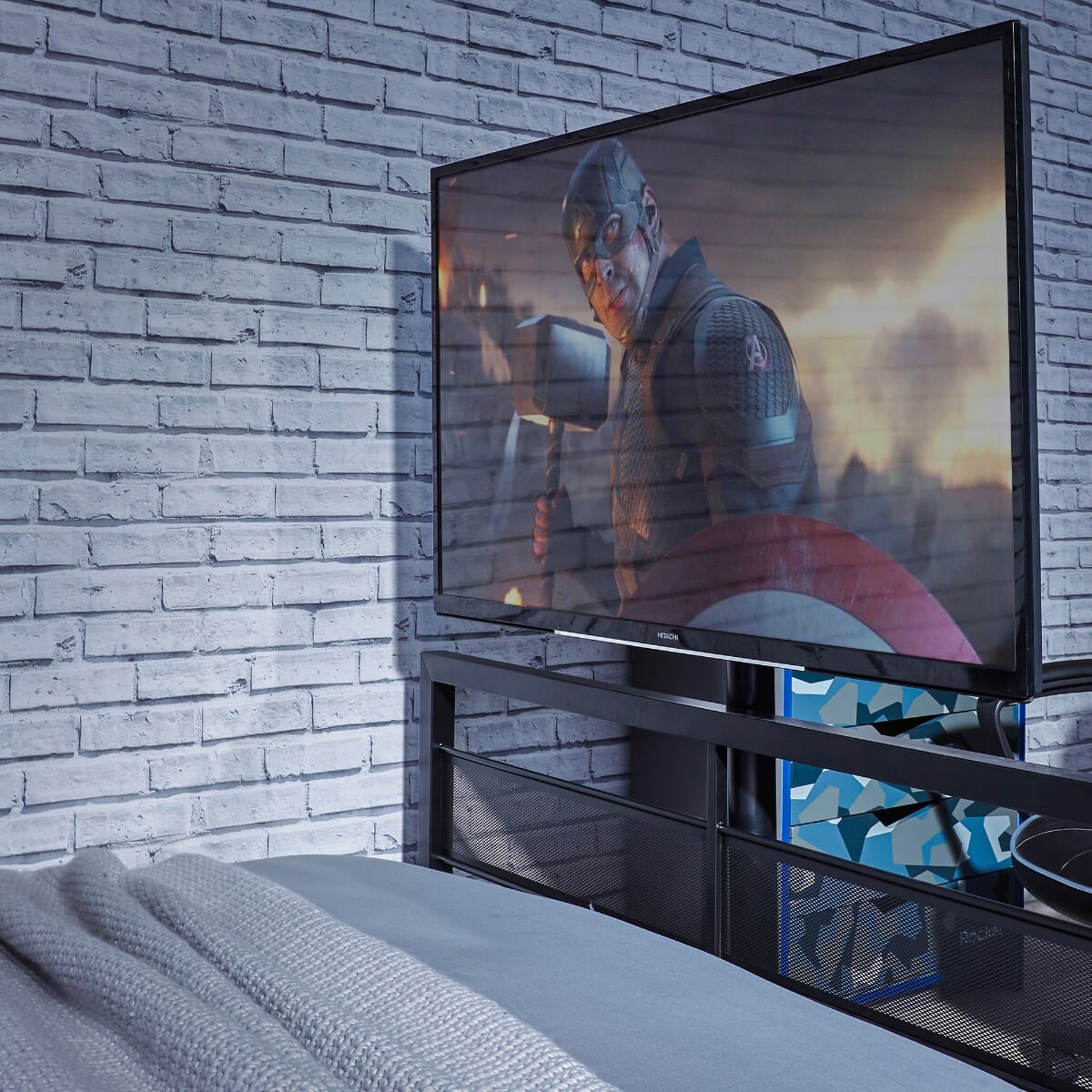 X rocker bed shop with tv