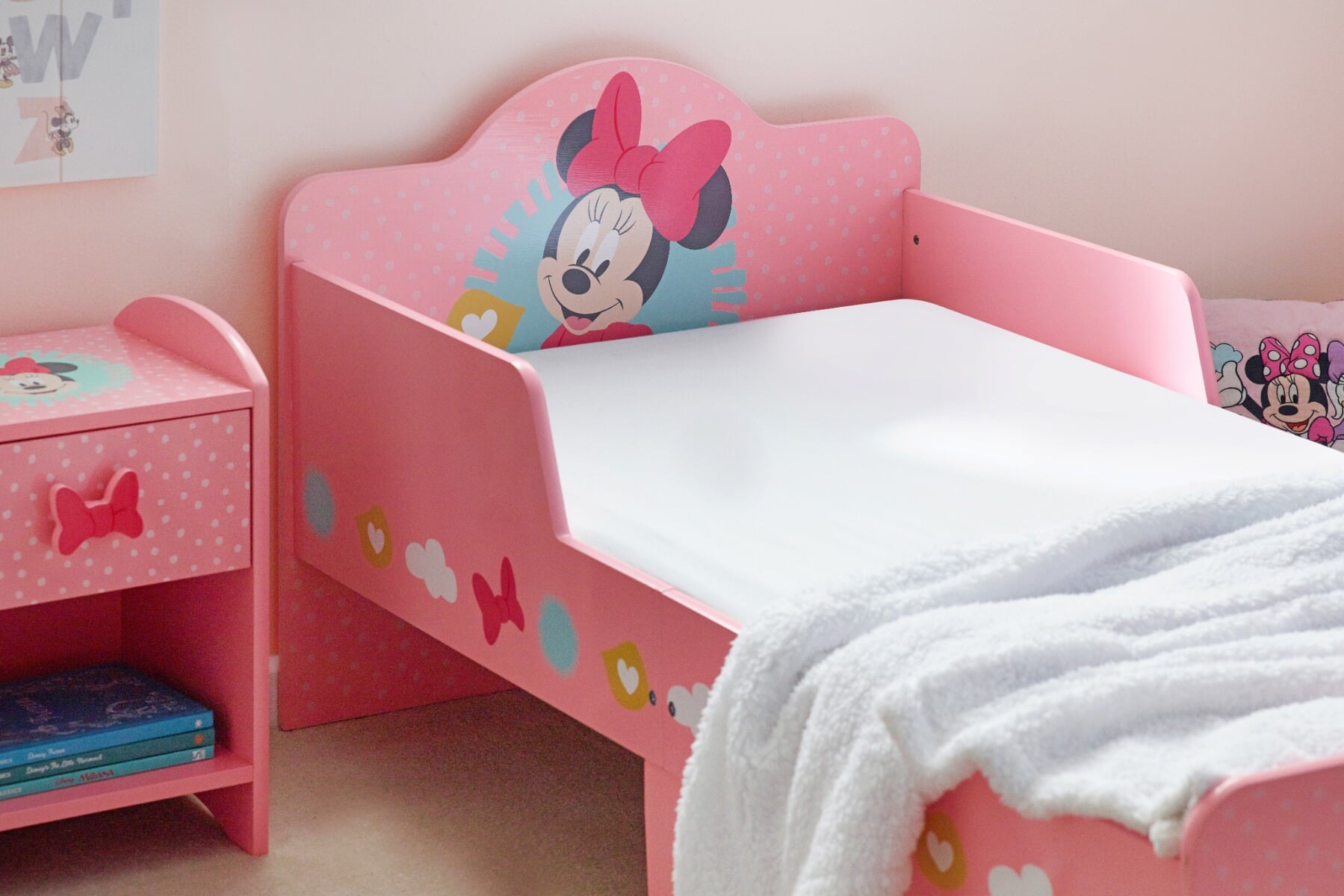 Disney Minnie Mouse Pink Toddler Bed