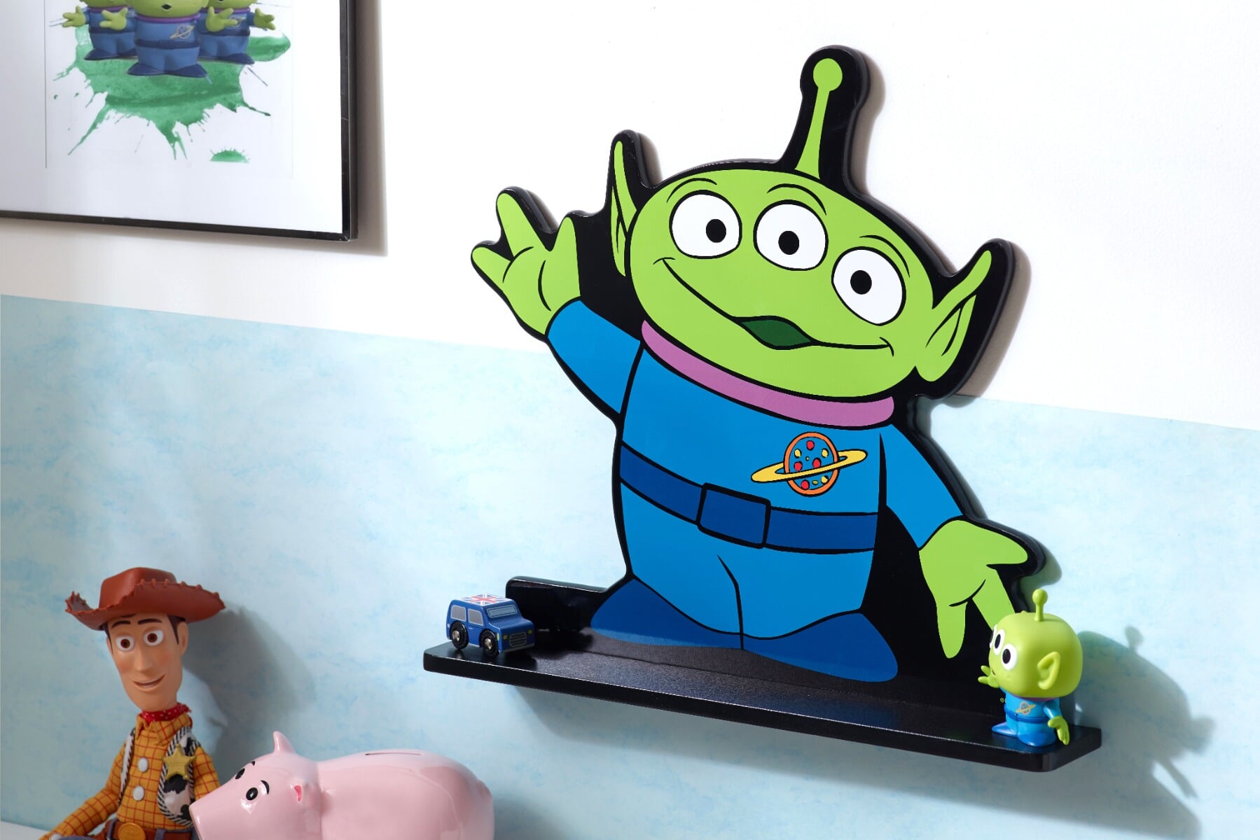Kids shelf
