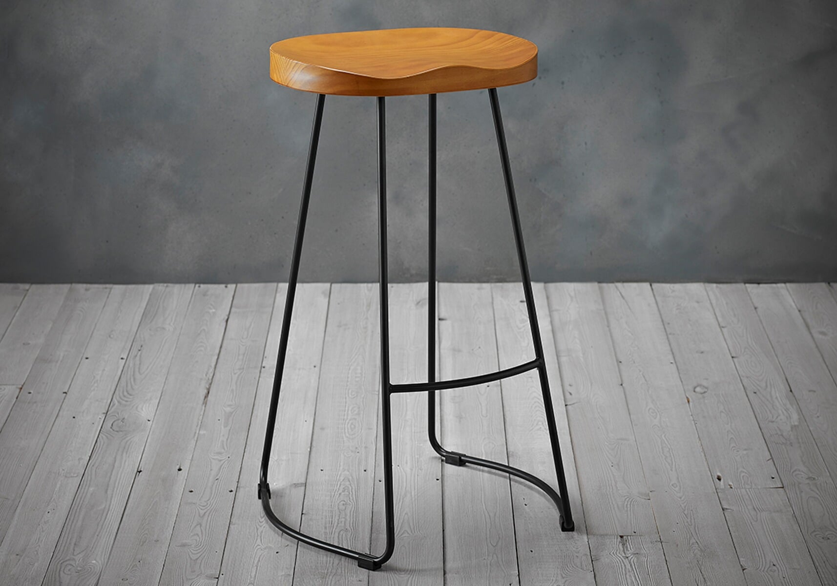 Bar stool wood 2025 seat metal legs