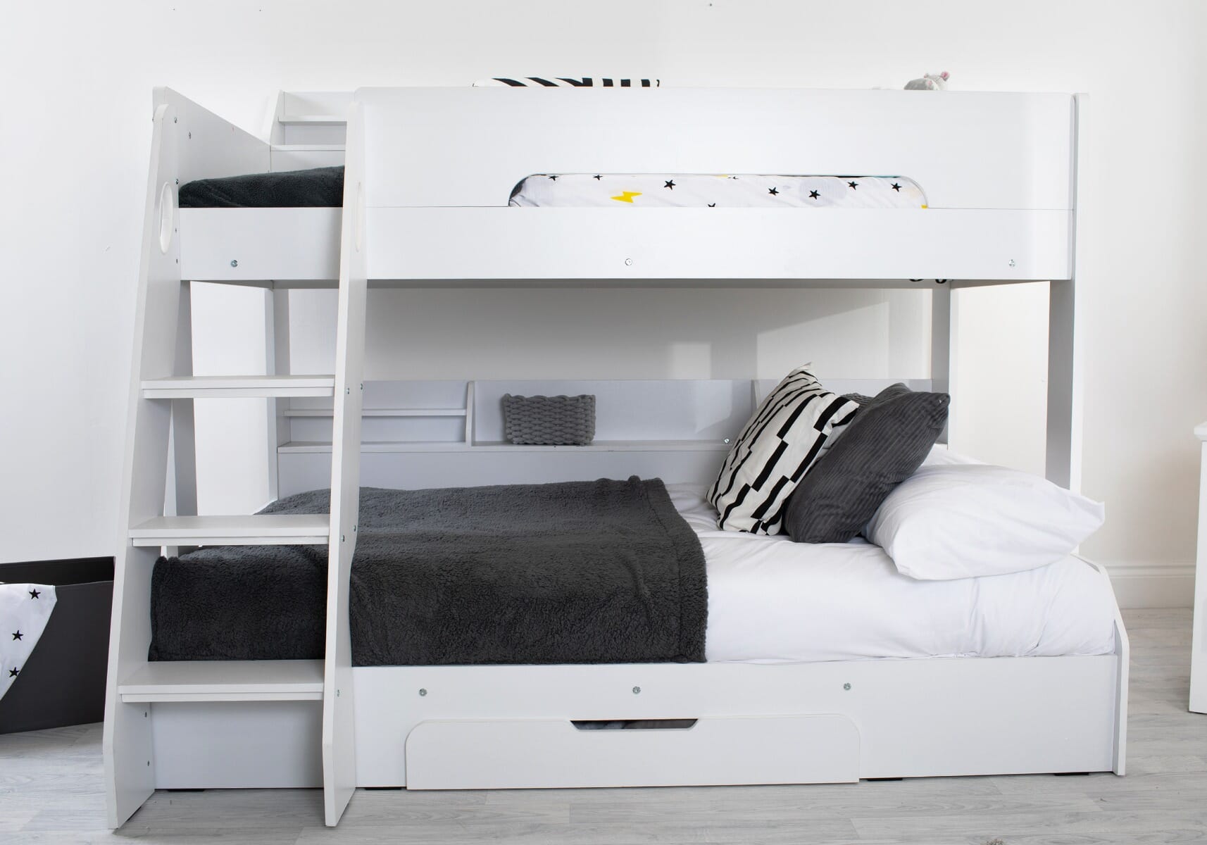 Flair Furnishings Flick Triple Bunk bed White