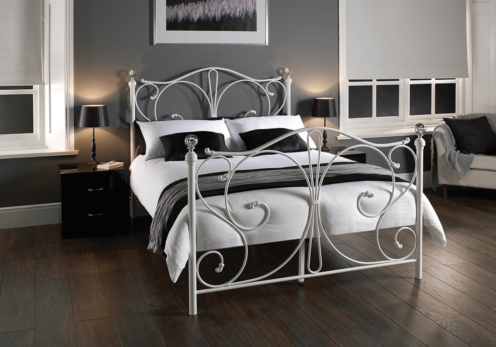 White king deals metal bed frame