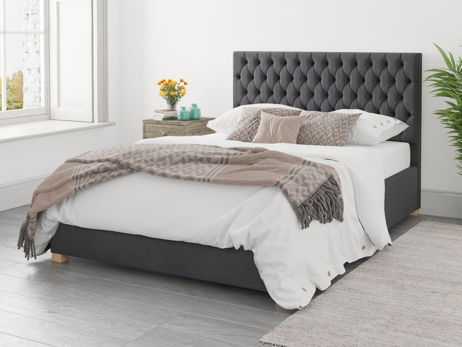 Aspire monroe store ottoman bed